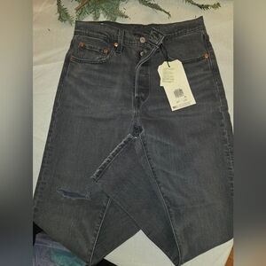 NWT Levi's Women's Skinny Signature Gray Jeans Button Fly